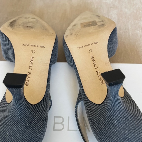 Manolo Blahnik Carolyne Denim Blue Pumps 37 - Picture 8 of 10